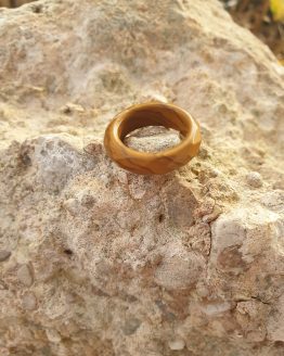 ANILLO FACETADO JASPE ARENA