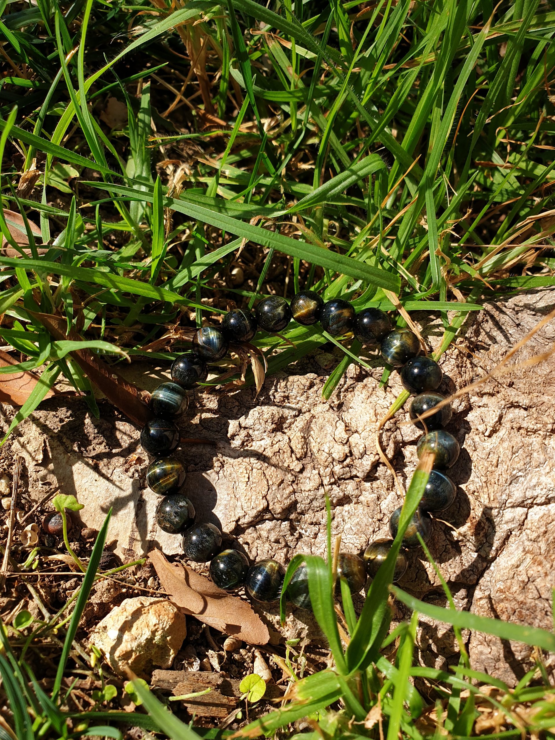 pulsera 8mm ojo de alcon